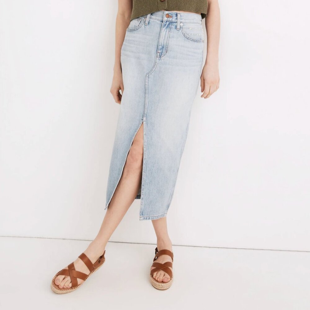 Madewell Rigid Denim A-Line Midi Skirt in Woodley Wash 26